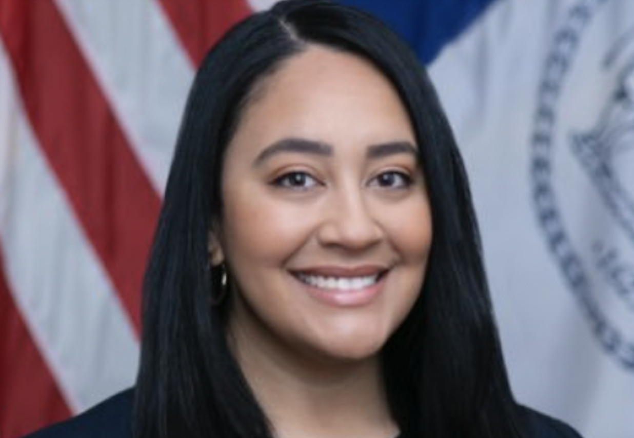 Image of Amanda C. Farias 2